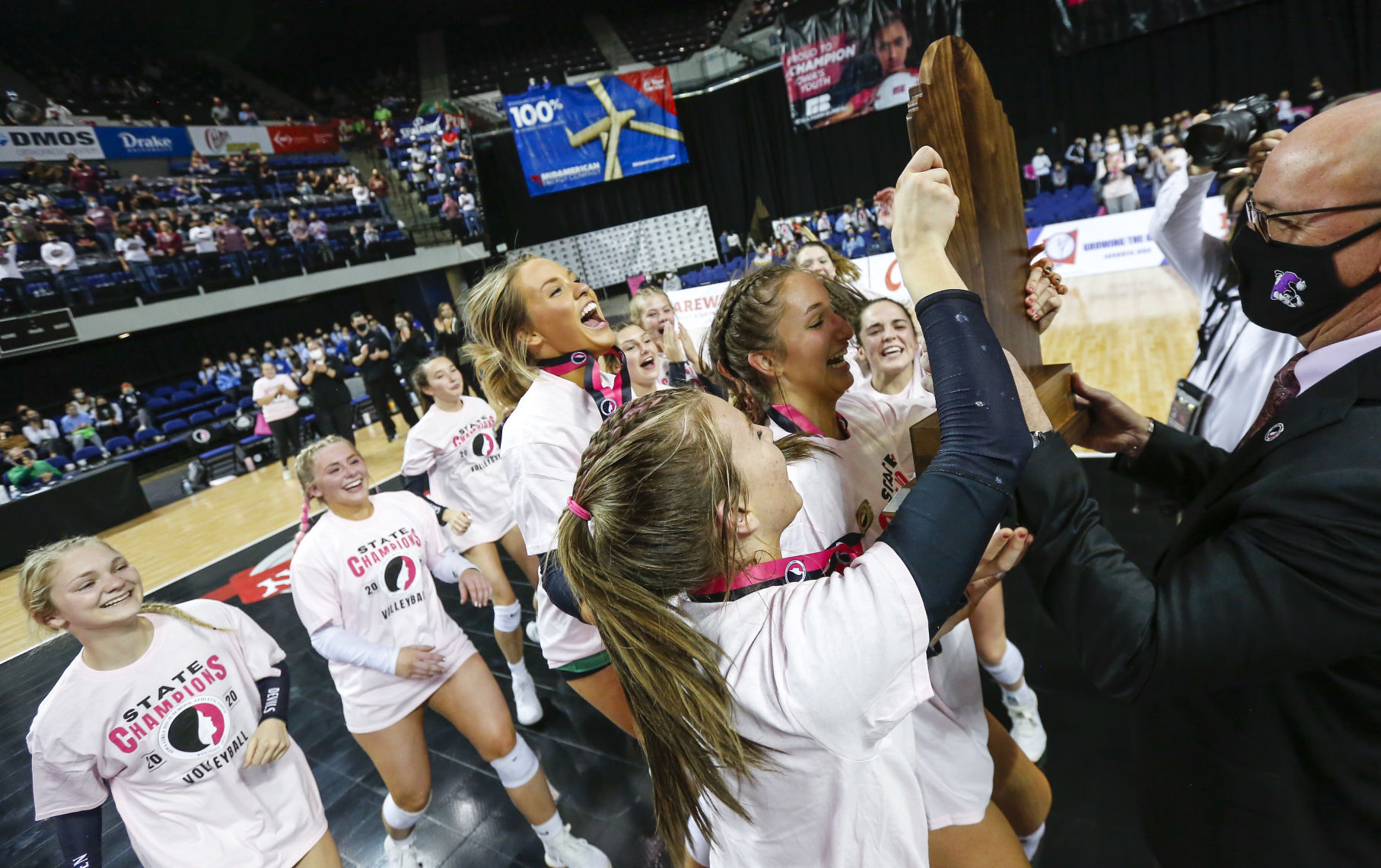 State Vball Osage vs. Mount Vernon 11